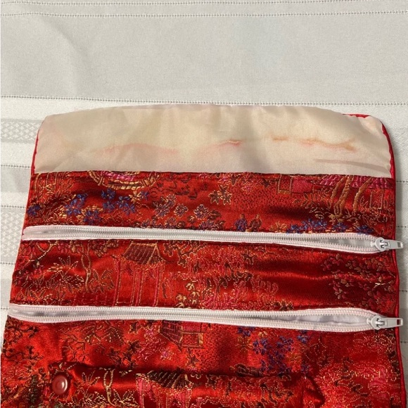 Jewelry Wallet / Travel  Storage- 3 zippered compartments - Picture 7 of 8